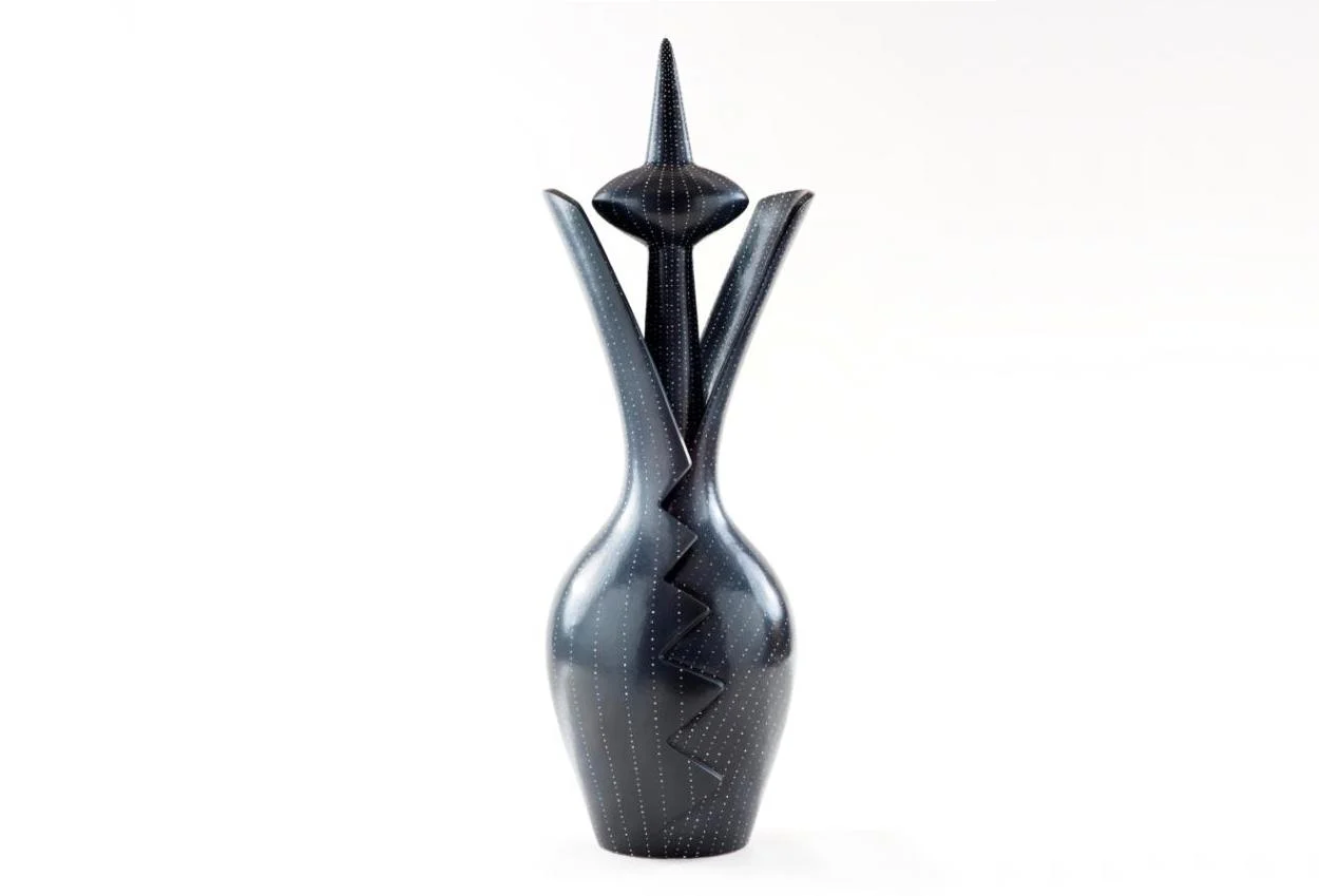   Chrysalis . (Ceramic. 86 cm Height.) 