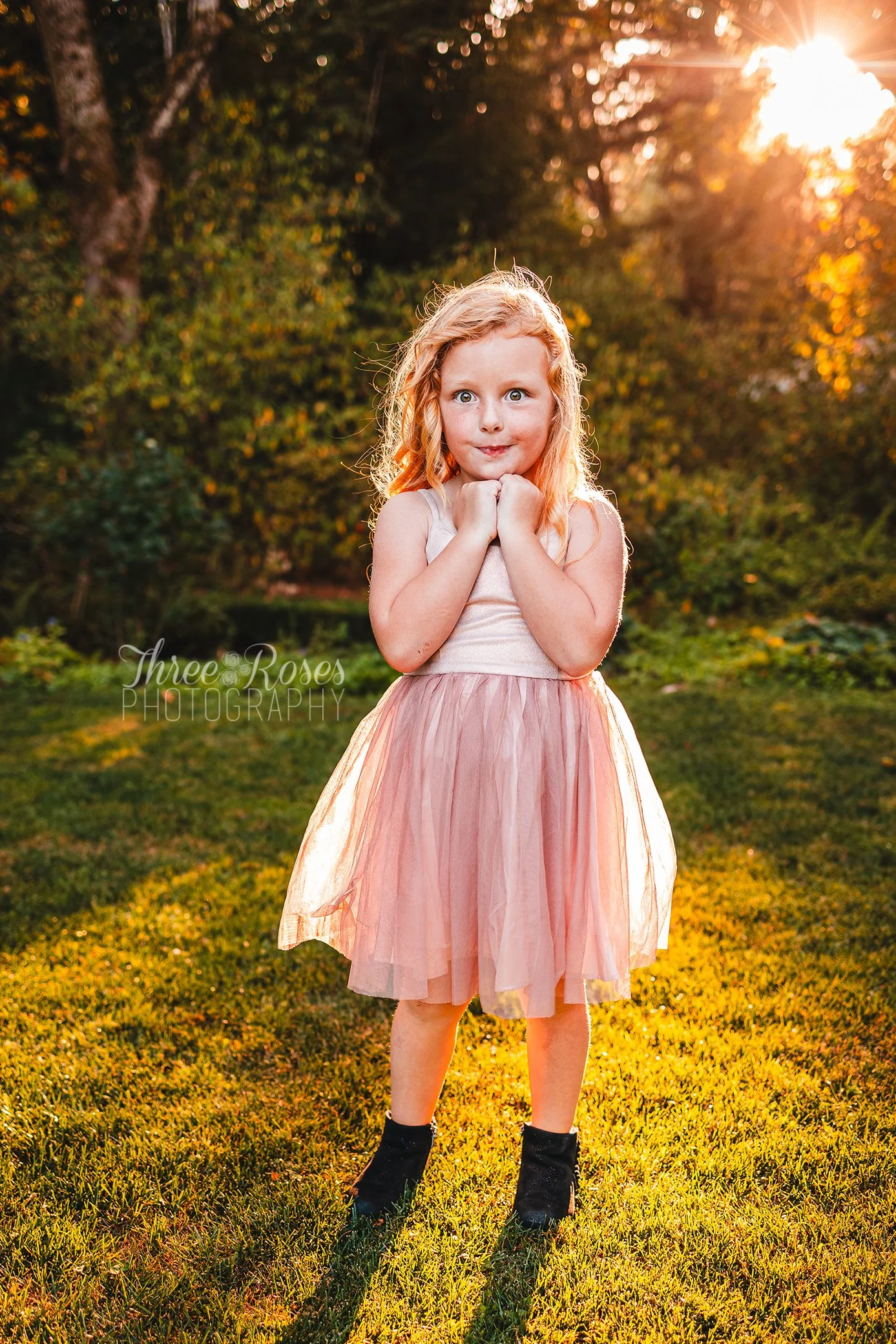  child photography summer golden hour salem oregon deepwood estates  