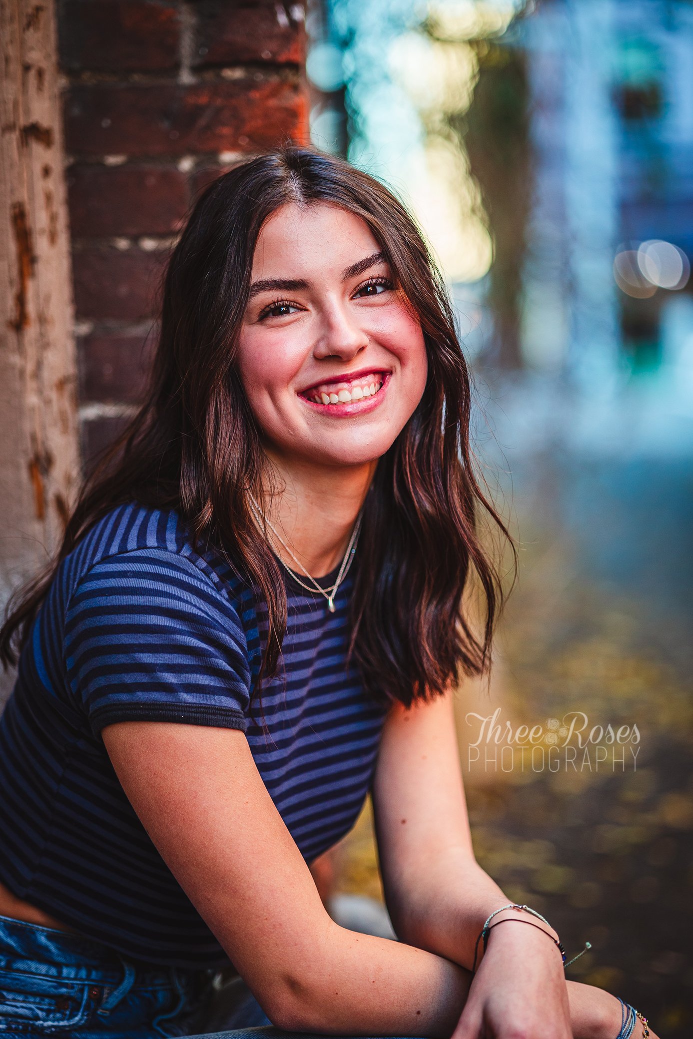  senior session downtown urban salem oregon senior photographer 