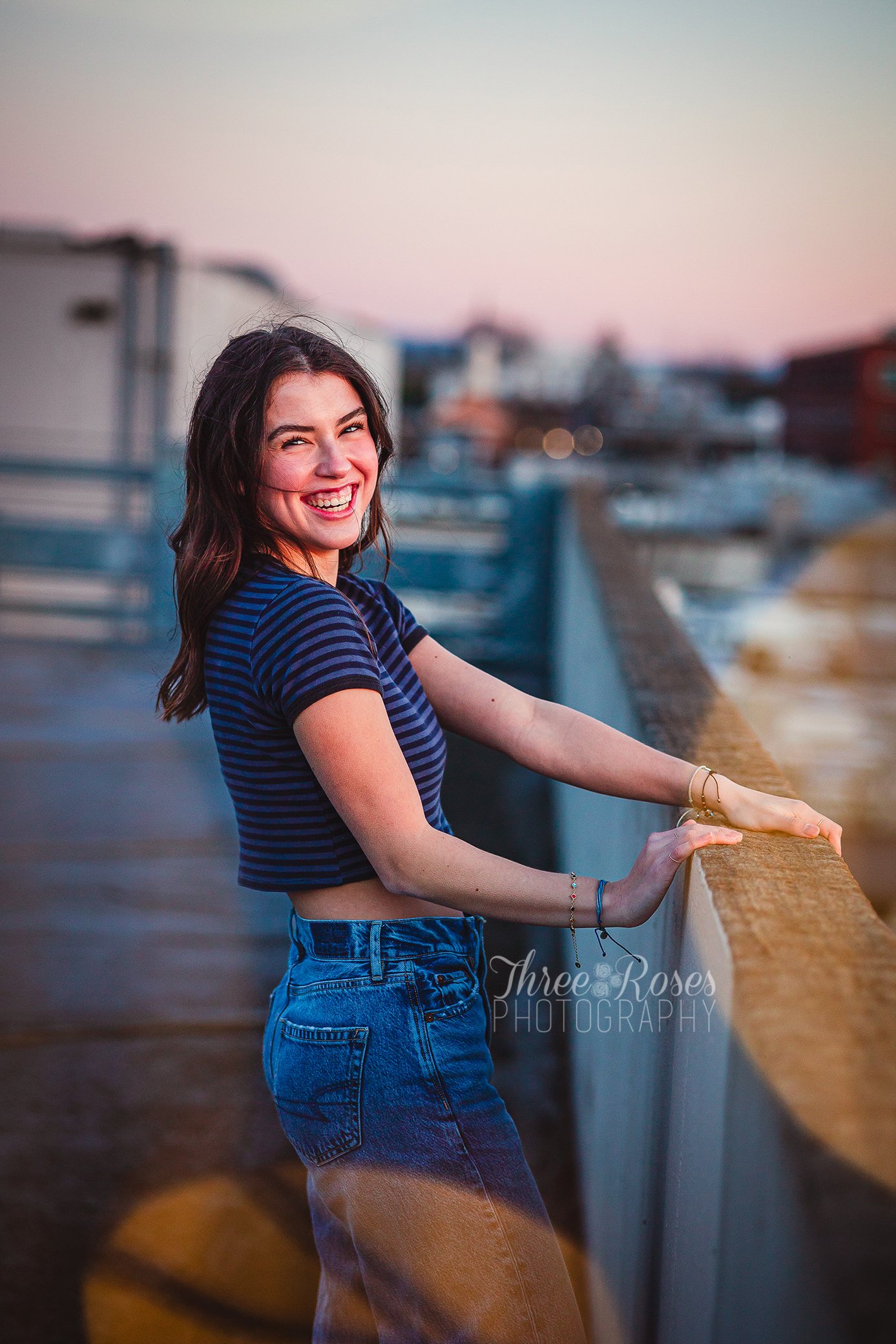  senior session downtown urban salem oregon senior photographer 