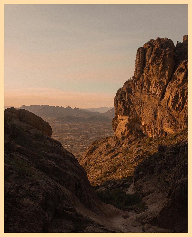 view from superstition peak descent // i&rsquo;m really proud of you @ariann_nielsen