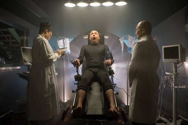 gotham-season-2-photo-Brian-McManamon-BD-wong-as-Clayface-Hugo-Strange-624x416-1.jpg