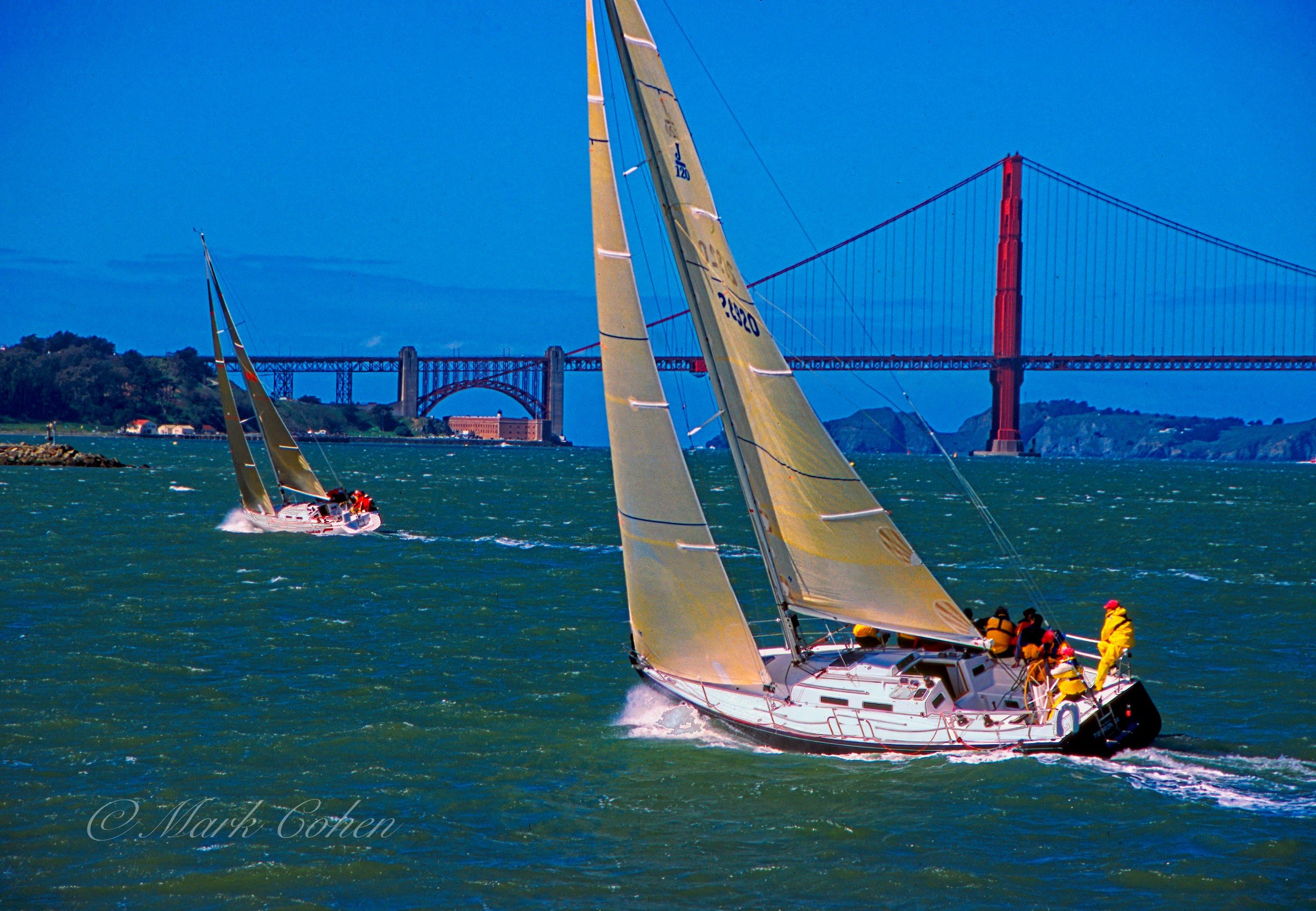 Under sail, San Francisco  2012.jpg