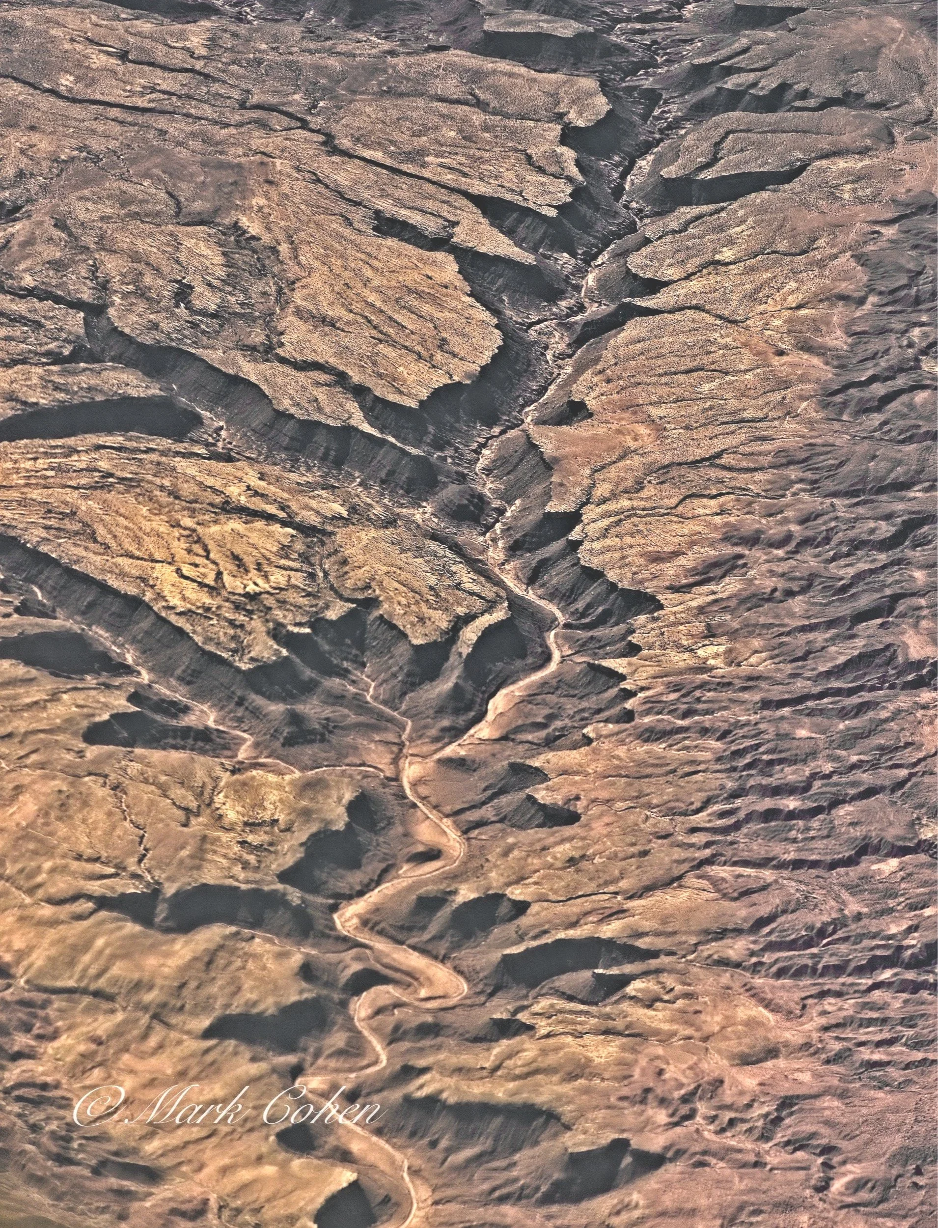 Dry river wash, Arizona.jpg