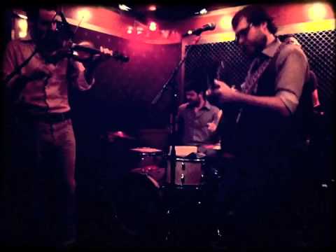 Hobson's Choice - I've Been Lovin' You (acoustic)