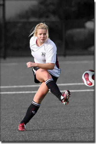 socceru17bw.jpg