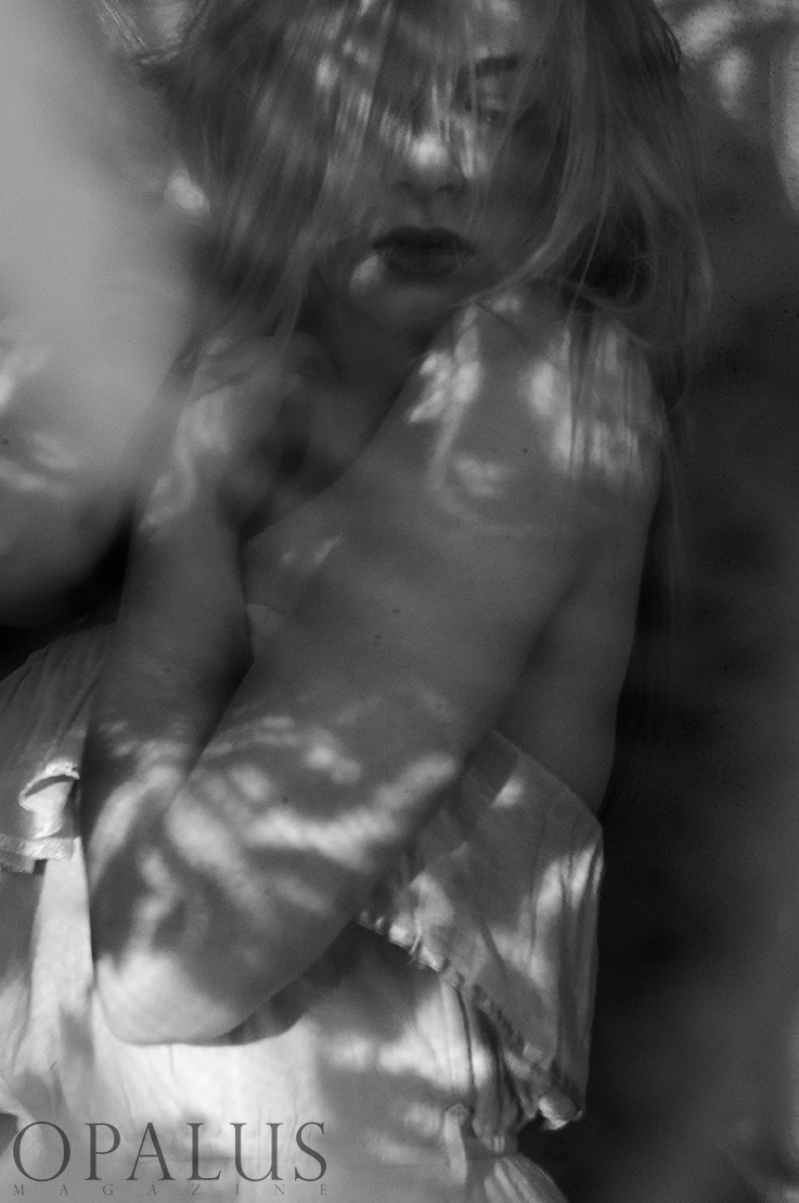 PHOTOGRAPHER - MALORIE SHMYR (WWW.MALORIESHMYR.COM) MODEL - ASHLEY H. OF LUCIER MODEL MANAGEMENT