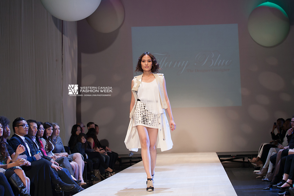 Designer - Tiffany Blue Donna Lynn Photography