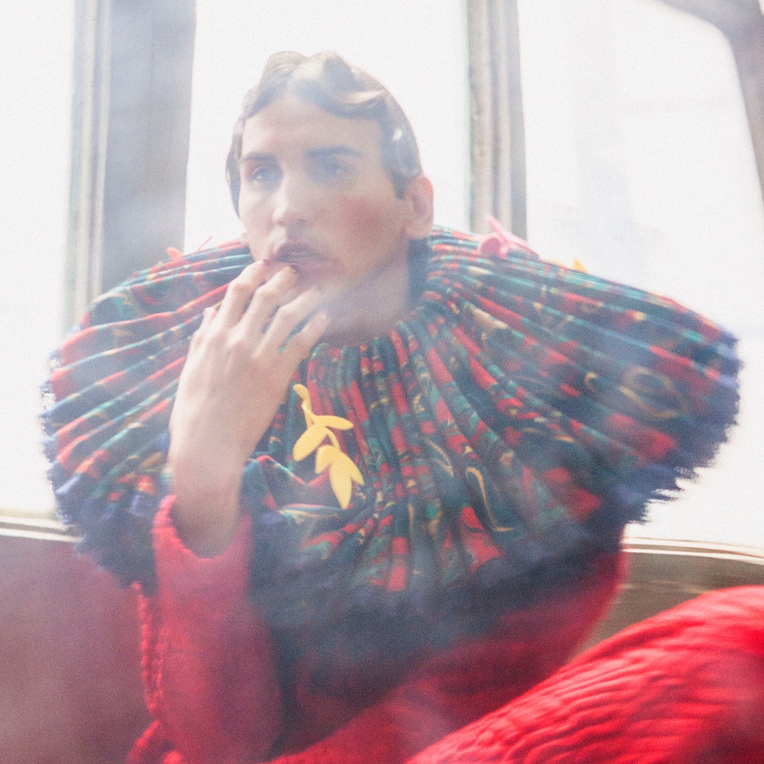 Ana_Coello_OPALUS_Magazine4.jpg