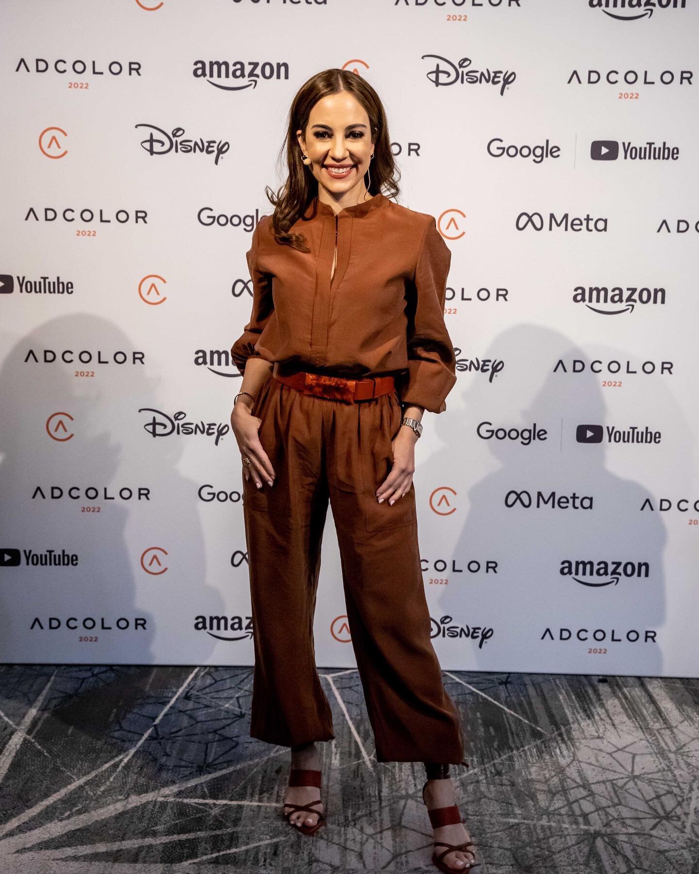 AdColor Day 1 🧡
So many of you are asking me about the pantsuit: it’s by Colombian designer @silviatcherassi, who is dressing me for the whole conference.
Today: we heard from the Director of Black Panther & Wakanda Forever: Ryan Coogl