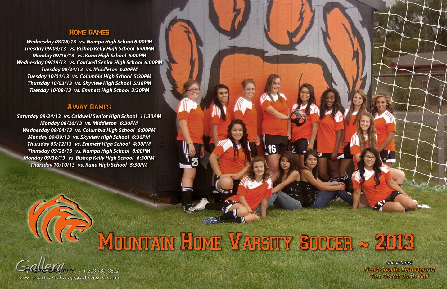 Girls Varsity Soccer 2013_JPEG.jpg