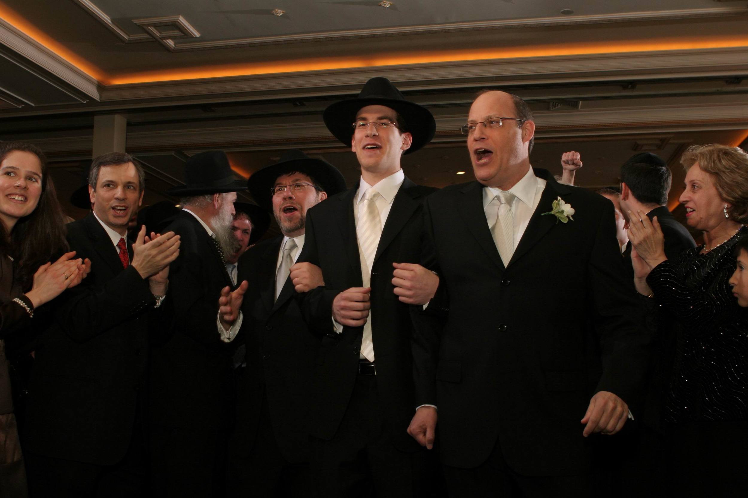 men walkin in from tish.JPG