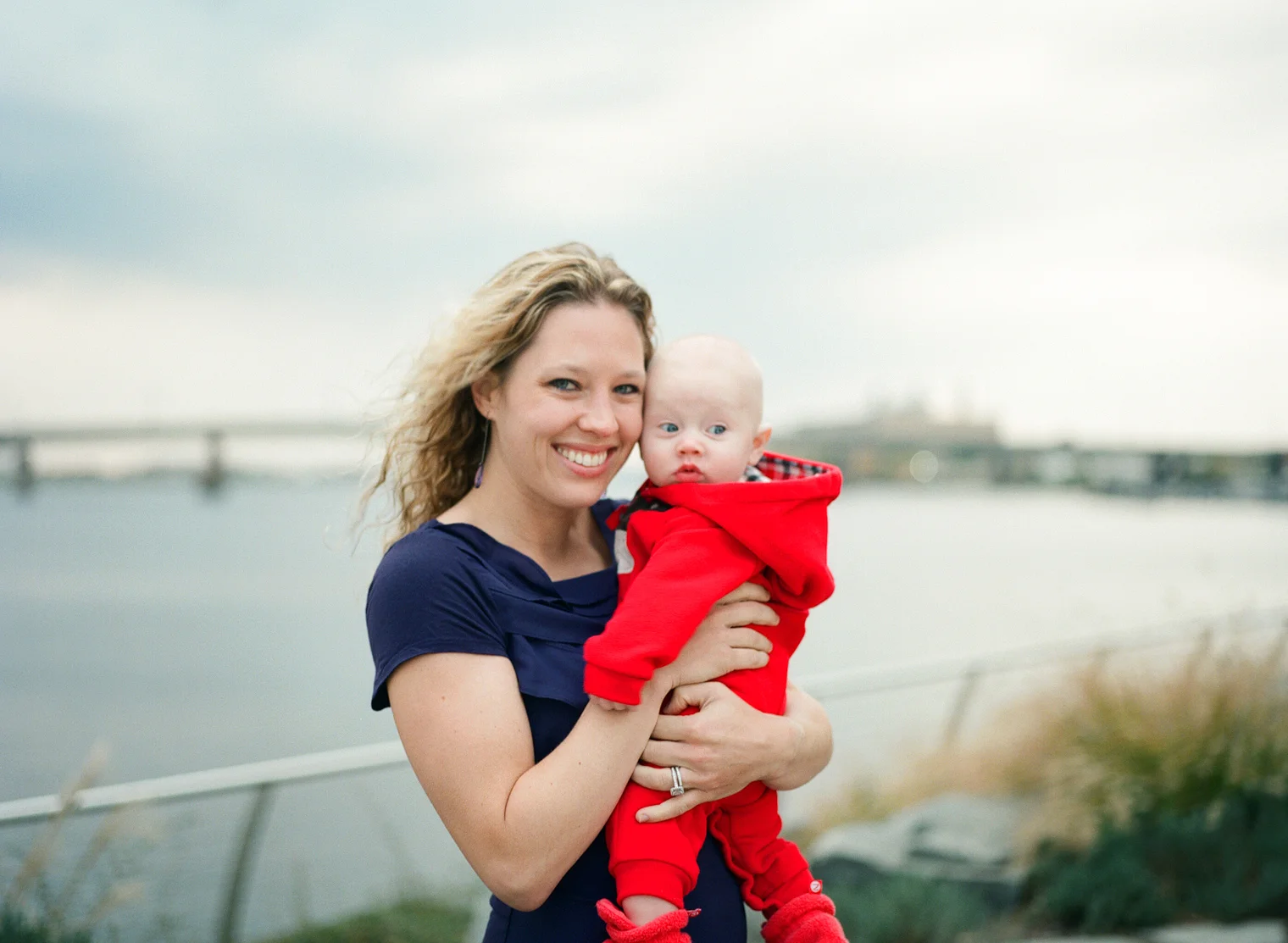 Navy-Yard-Washington-DC-Family-Photographer-004.jpg