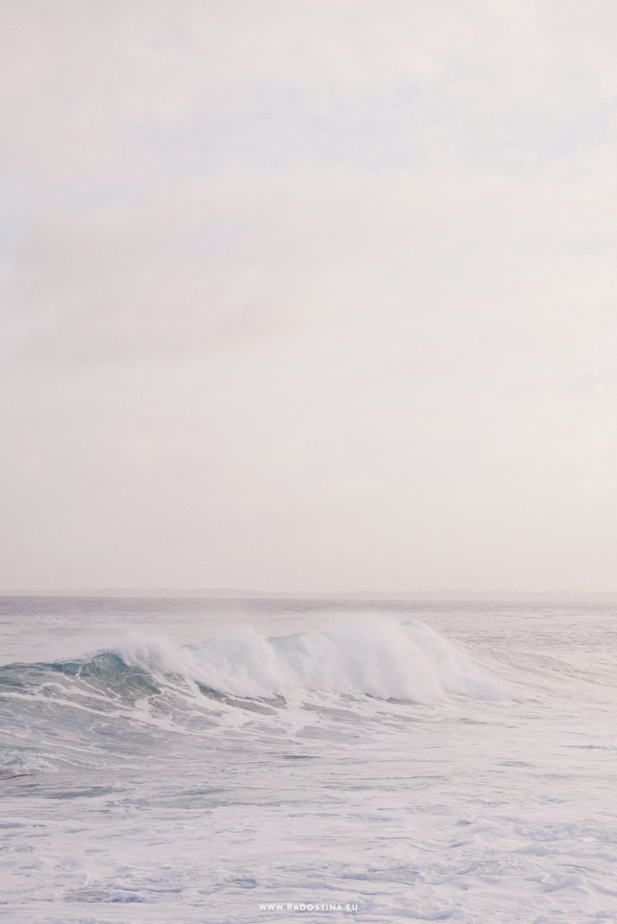 radostina_surfers_04.png