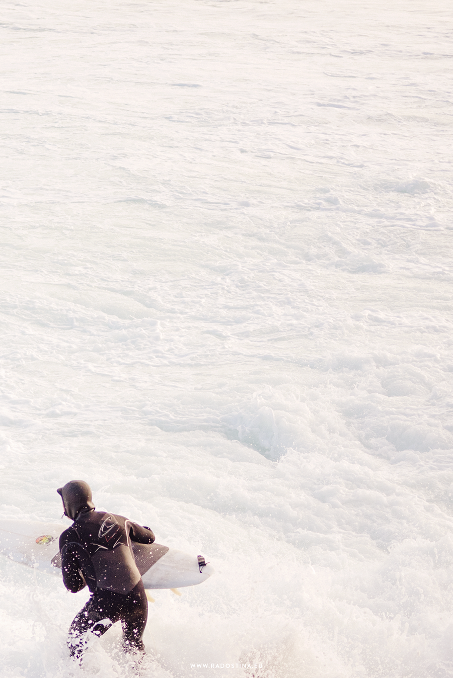 radostina_surfers_05.png