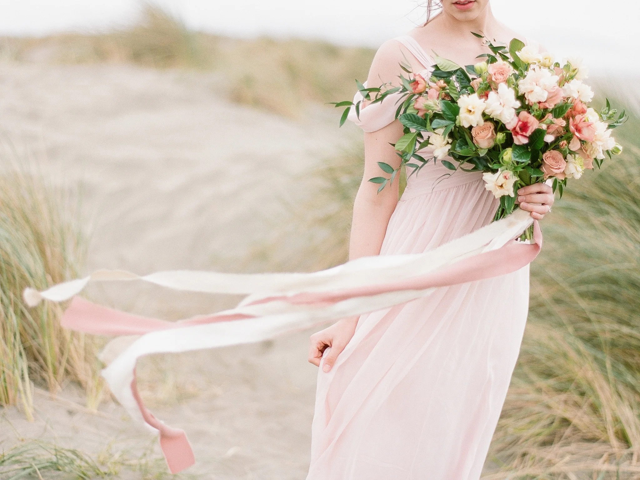 Muave bridal bouquet