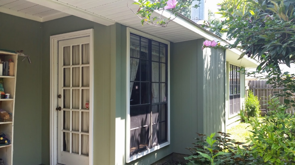 AFTER painting - Exterior hardy board siding