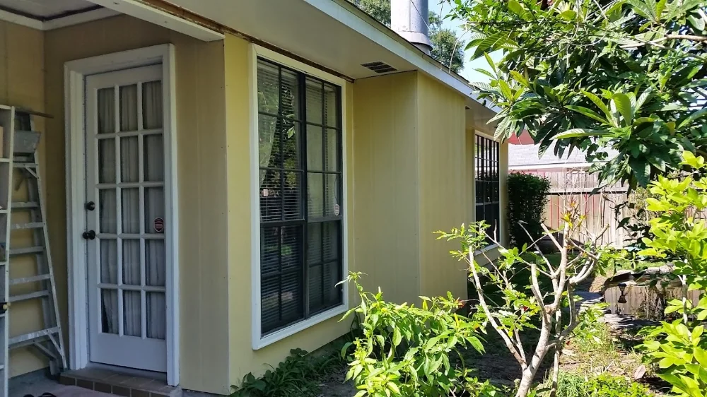 BEFORE painting - Exterior hardy board siding
