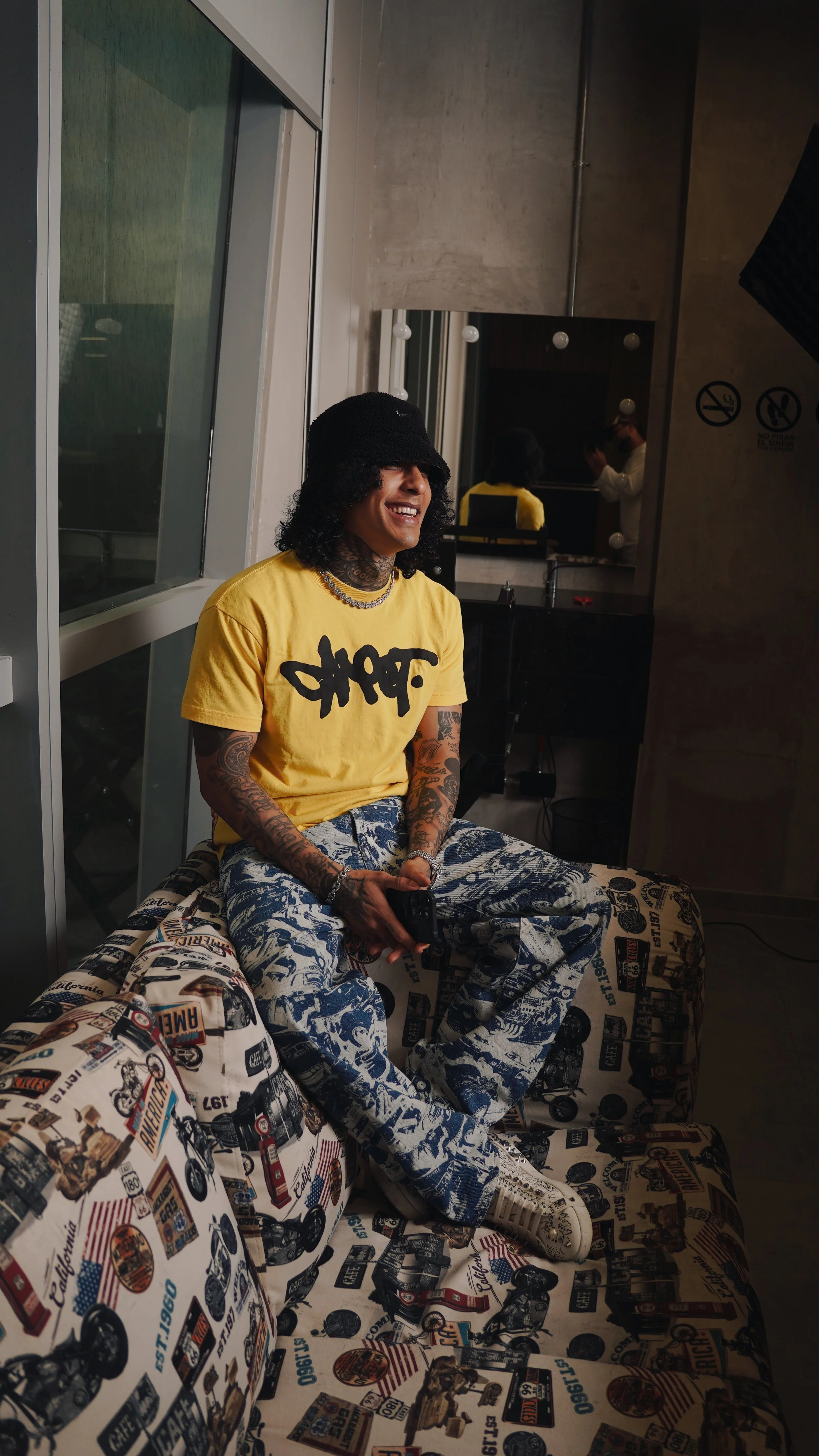 EL LENGUAJE DEL UNIVERSO TILL HIGH: LAS FRASES QUE CONSTRUYEN UNA MARCA INMORTAL