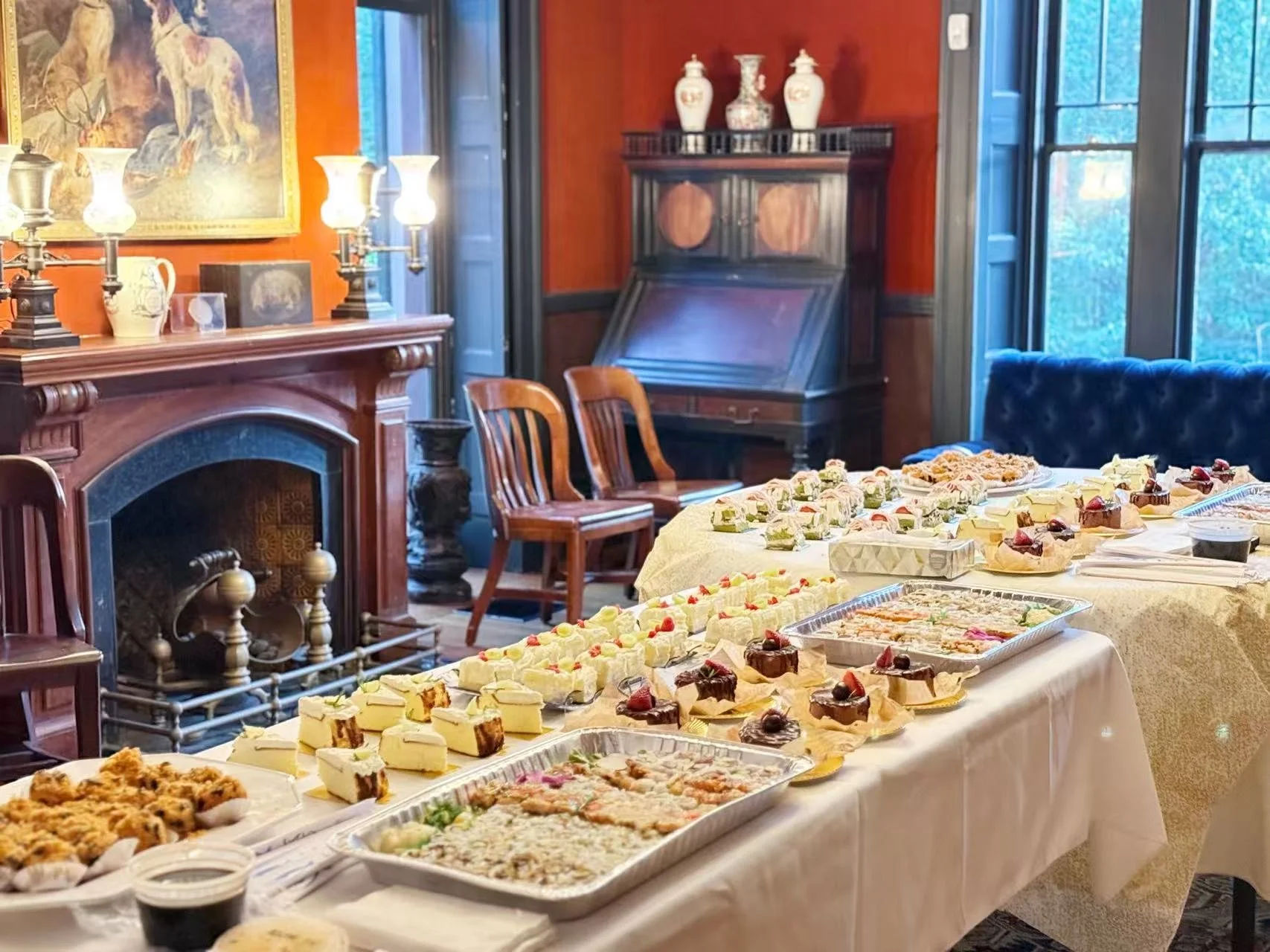 Boston, MA The Asian Real Estate Professional Association (AREPA) hosted the SOLD-OUT The Forbes House Museum Tour and Real Estate Networking Event on Wednesday, September 10th, 2025 at The Forbes House Museum located at 215 Adams Street, Milton, MA