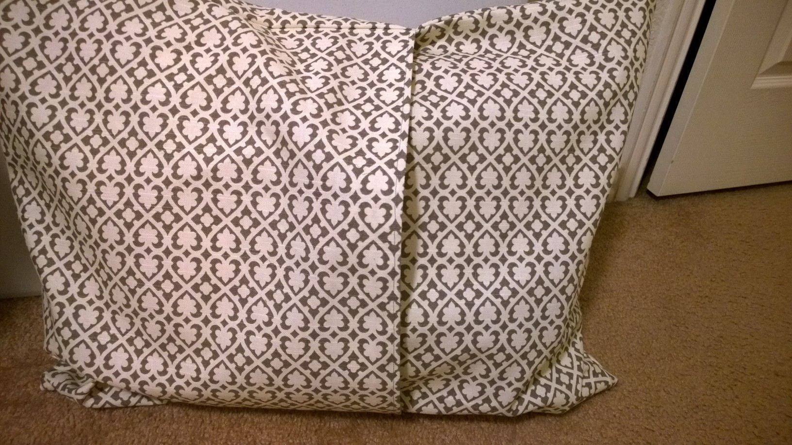 Back of one of the pillows, so you can don't see the pillow inserted