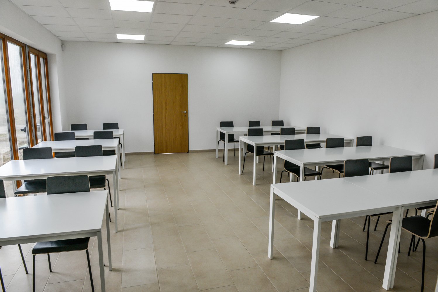 Classroom 01.jpg