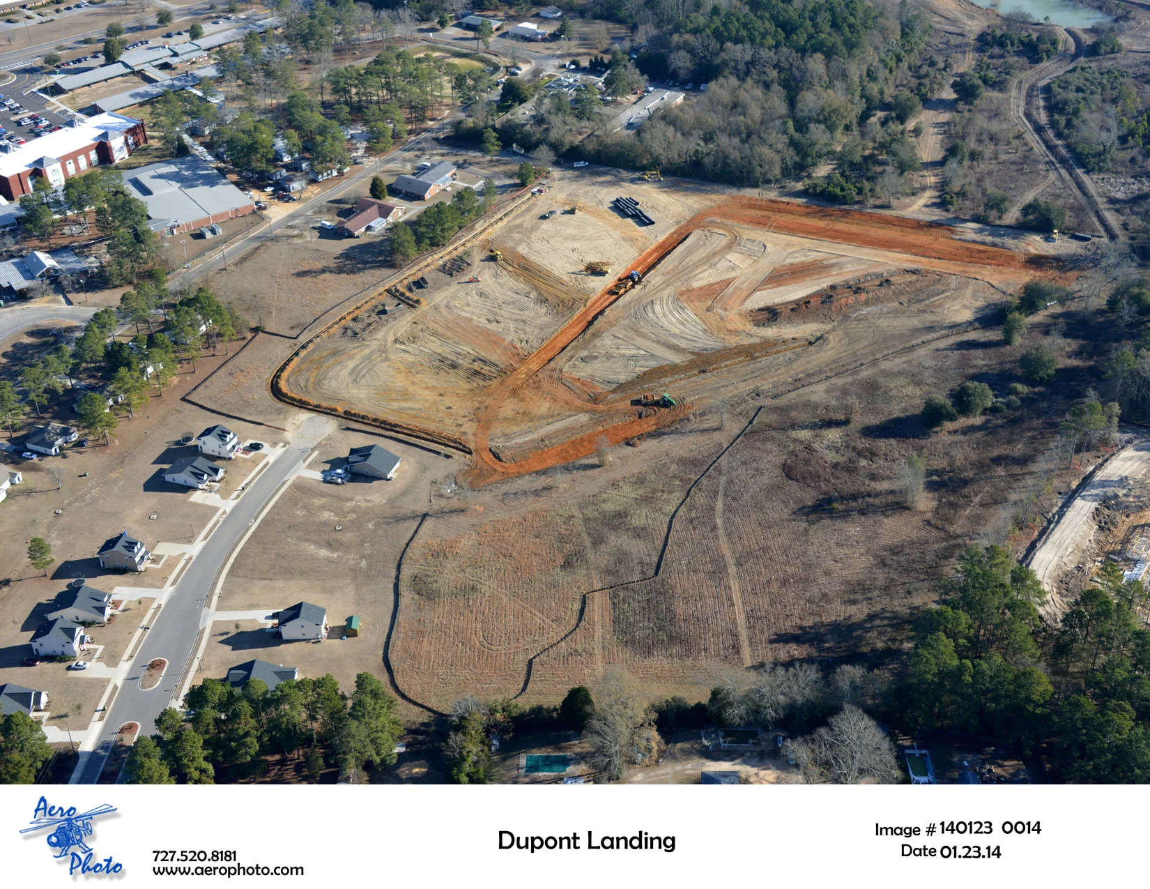 Dupont Landing 1401230014.jpg