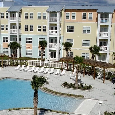 Cabana West
