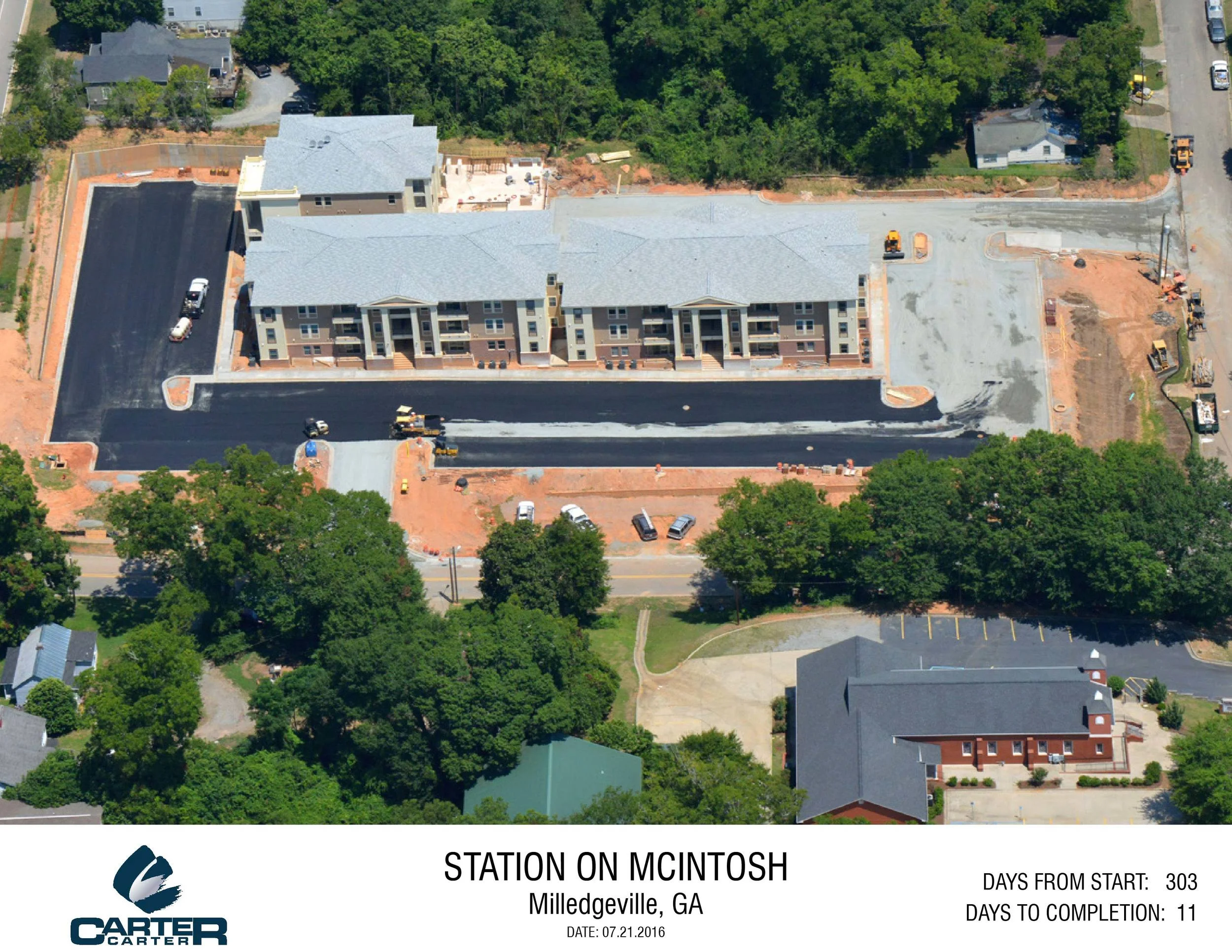 Station on Macintosh 2-01.jpg