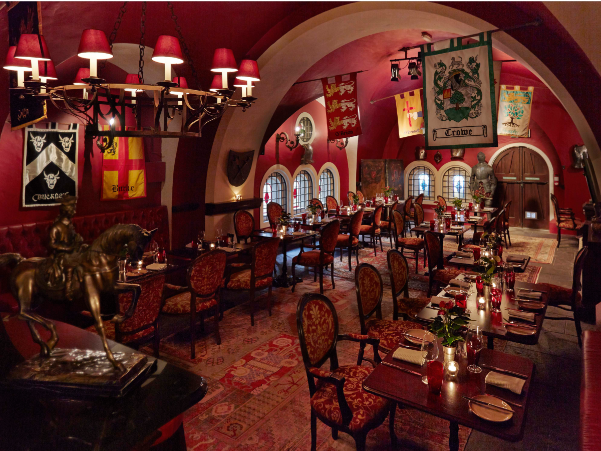 On the lower ground floor is Cullen's at the Dungeon, which serves up a bistro-style menu focusing on traditional Irish cuisine. Diners can enjoy local dishes, like an Irish Stew filled with slow-braised lamb and garden vegetables, beneath the historic curved stone ceiling of the castle.