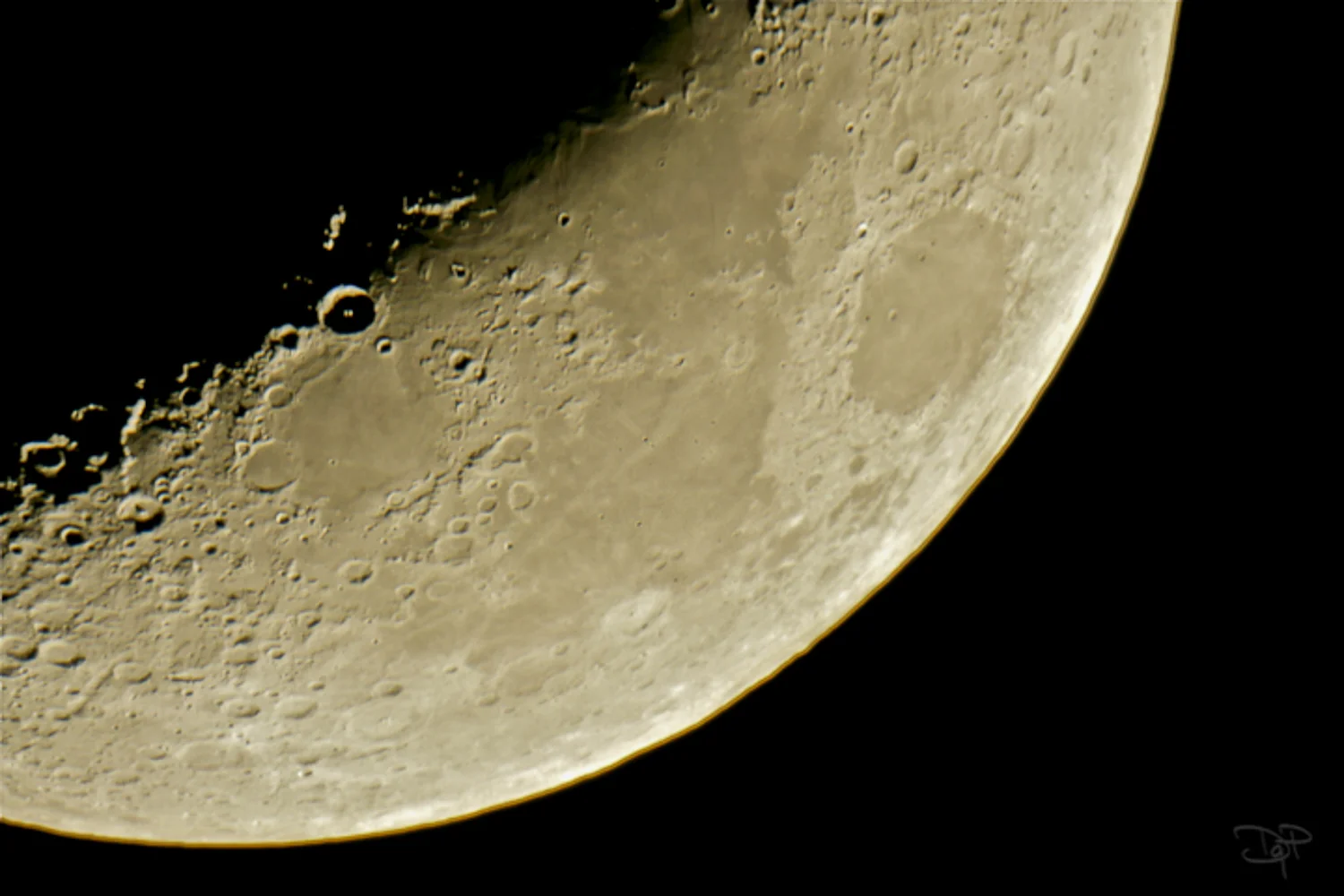 moon_043009-2.jpg