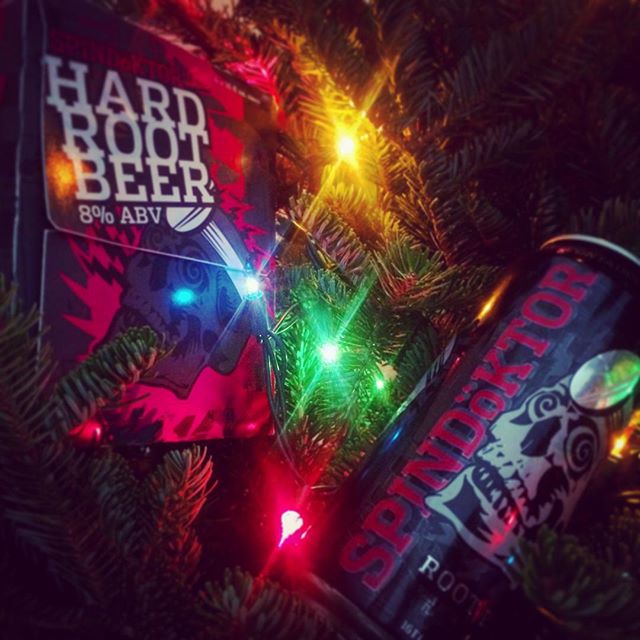 Deck your halls. Spindoktor #hardrootbeer is perfect for the holidays! #beer #cheer #yule #spindoktor
