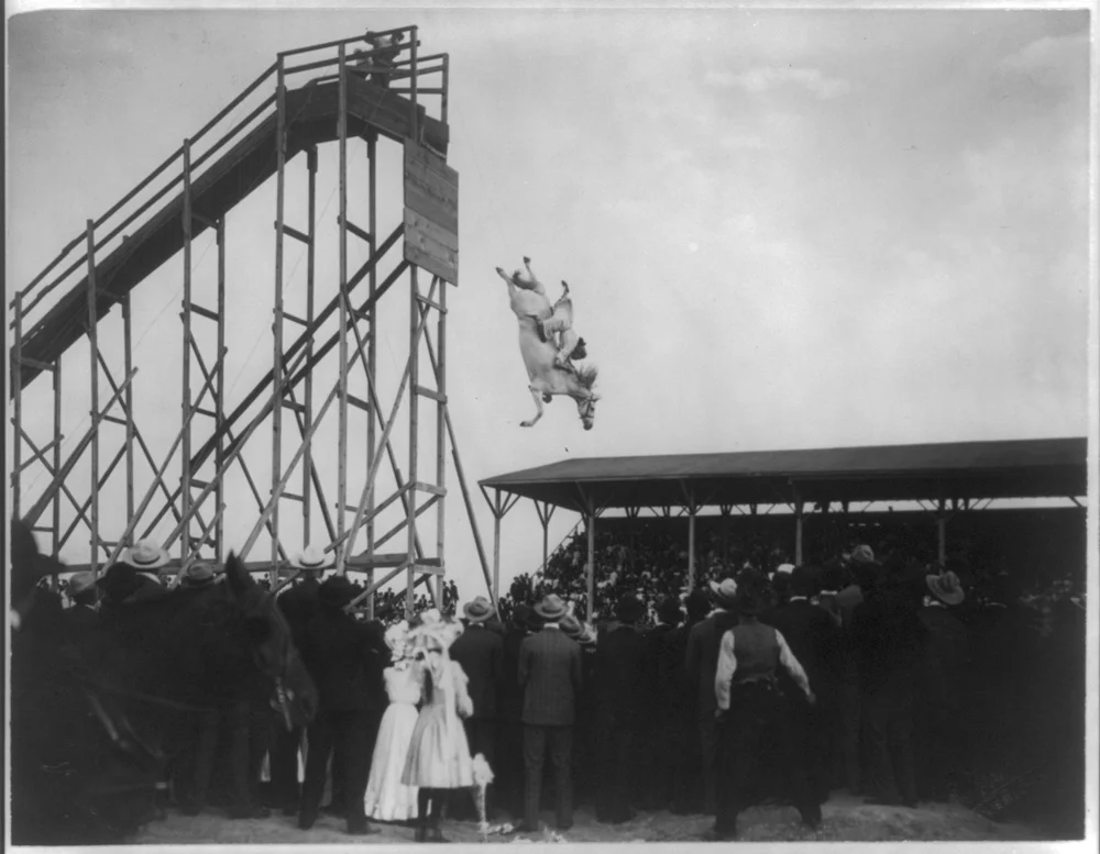 The daring ride of Mrs. Eunice (Winkless) Padfield, July 4th 1905. Holmboe, C.E.