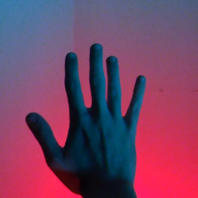 © Ben McNutt // @benmcnuttspamaccountverified