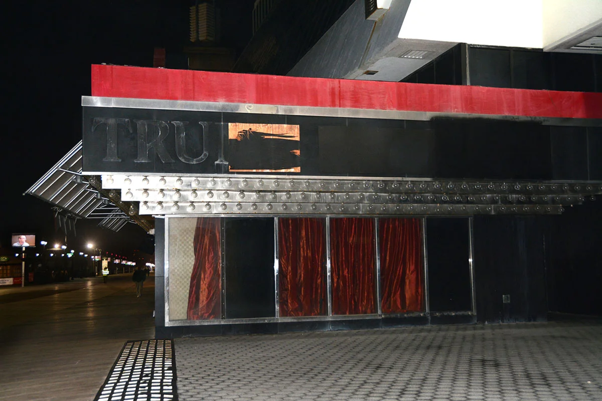 Trump Name Removed From Derelict Trump Plaza. December 31, 2016. Atlantic City, NJ. © Zoe Strauss