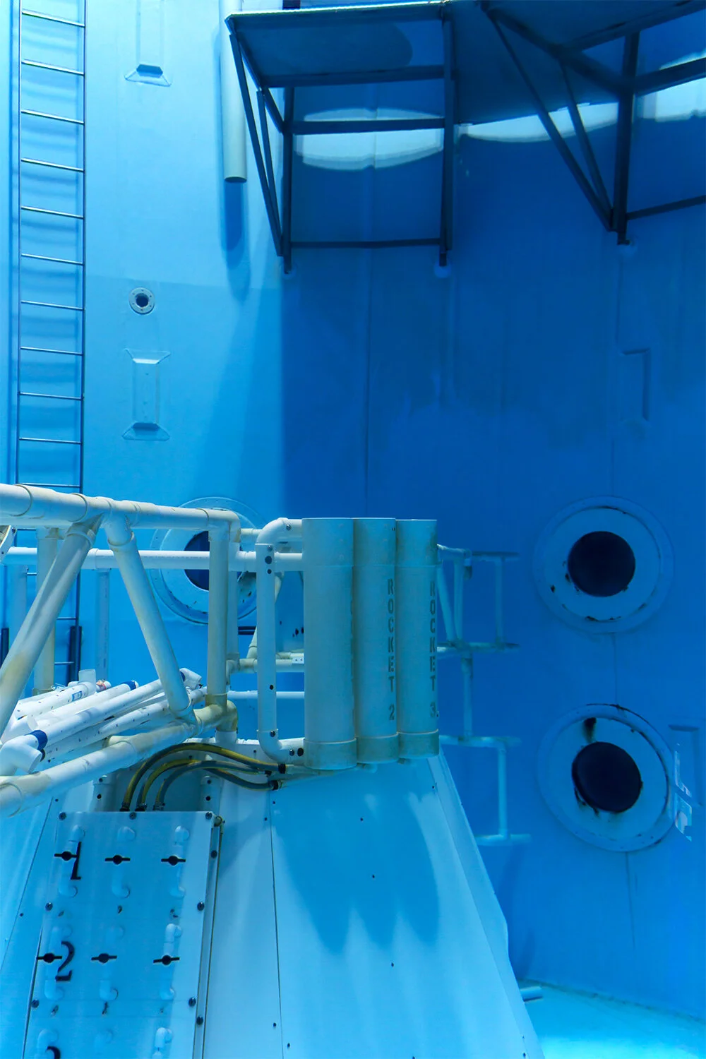 Neutral Buoyancy Simulator, 2019. © Barbara Diener