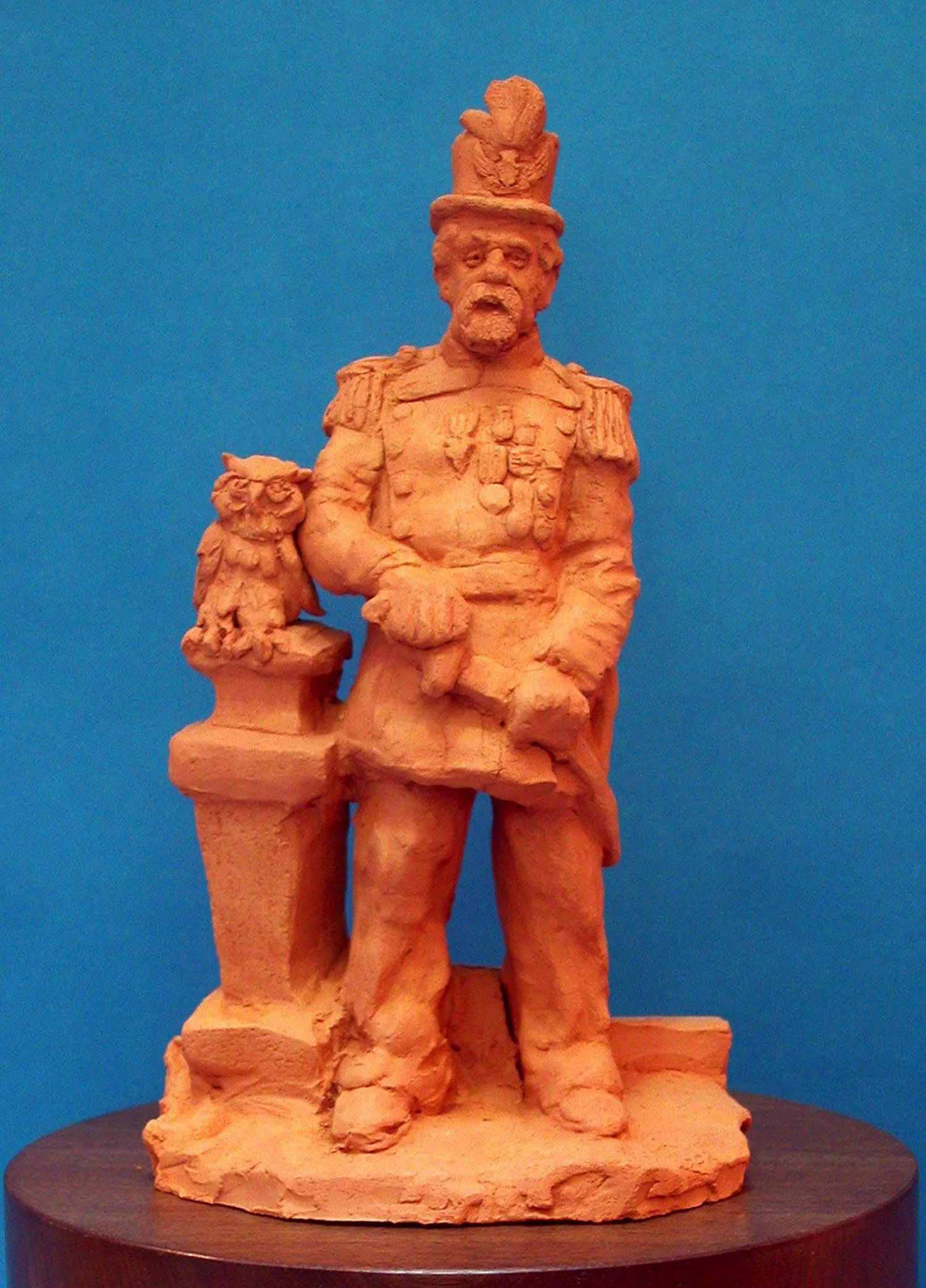 “Emperor Norton” (2002), by Larry Krames (b.1940). Terra cotta, 10” tall. © 2002 Larry Krames. For more of Larry Krames’ work, see his Instagram .