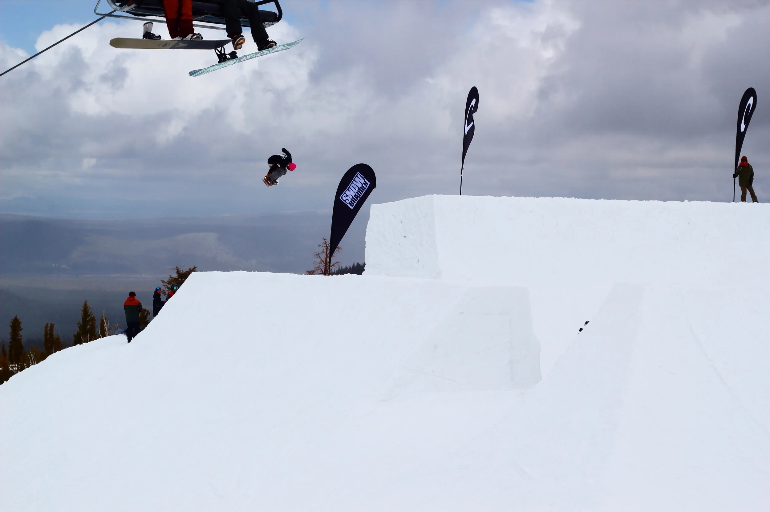 Nate Lavik back one quarter to hip landing. 