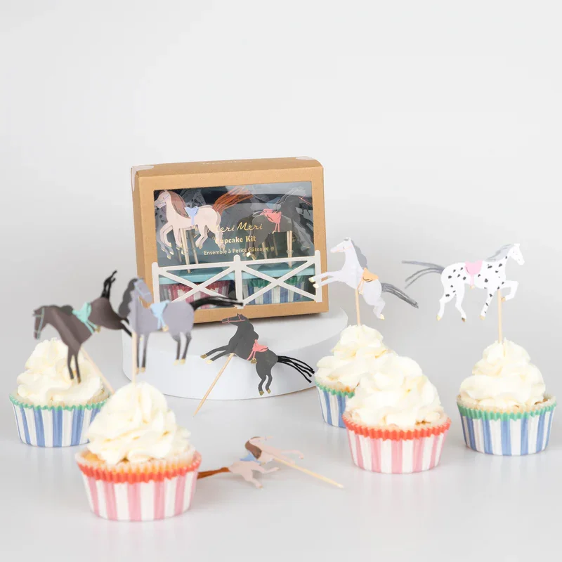 Horse-Cupcake-Kit-3.webp
