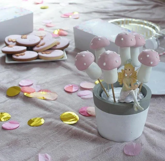 Giselle's Mushroom Cake Pops.jpg