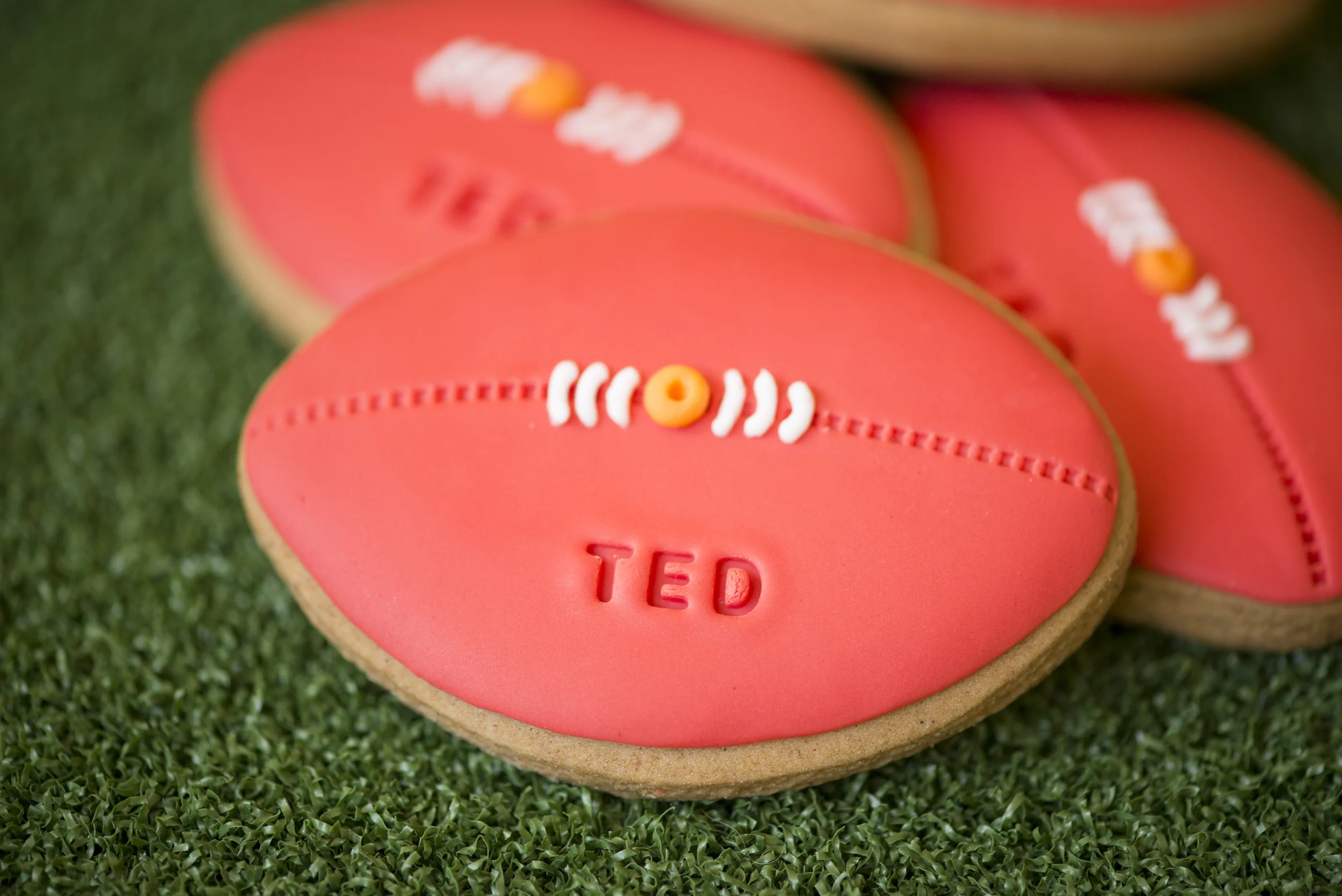 teds football biscuits.jpg