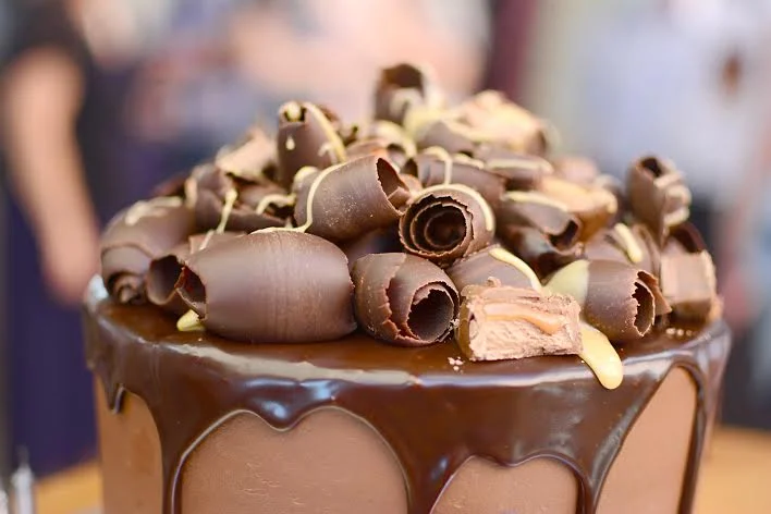 Renee Emma Photography Mars Bar Cake 7.jpg