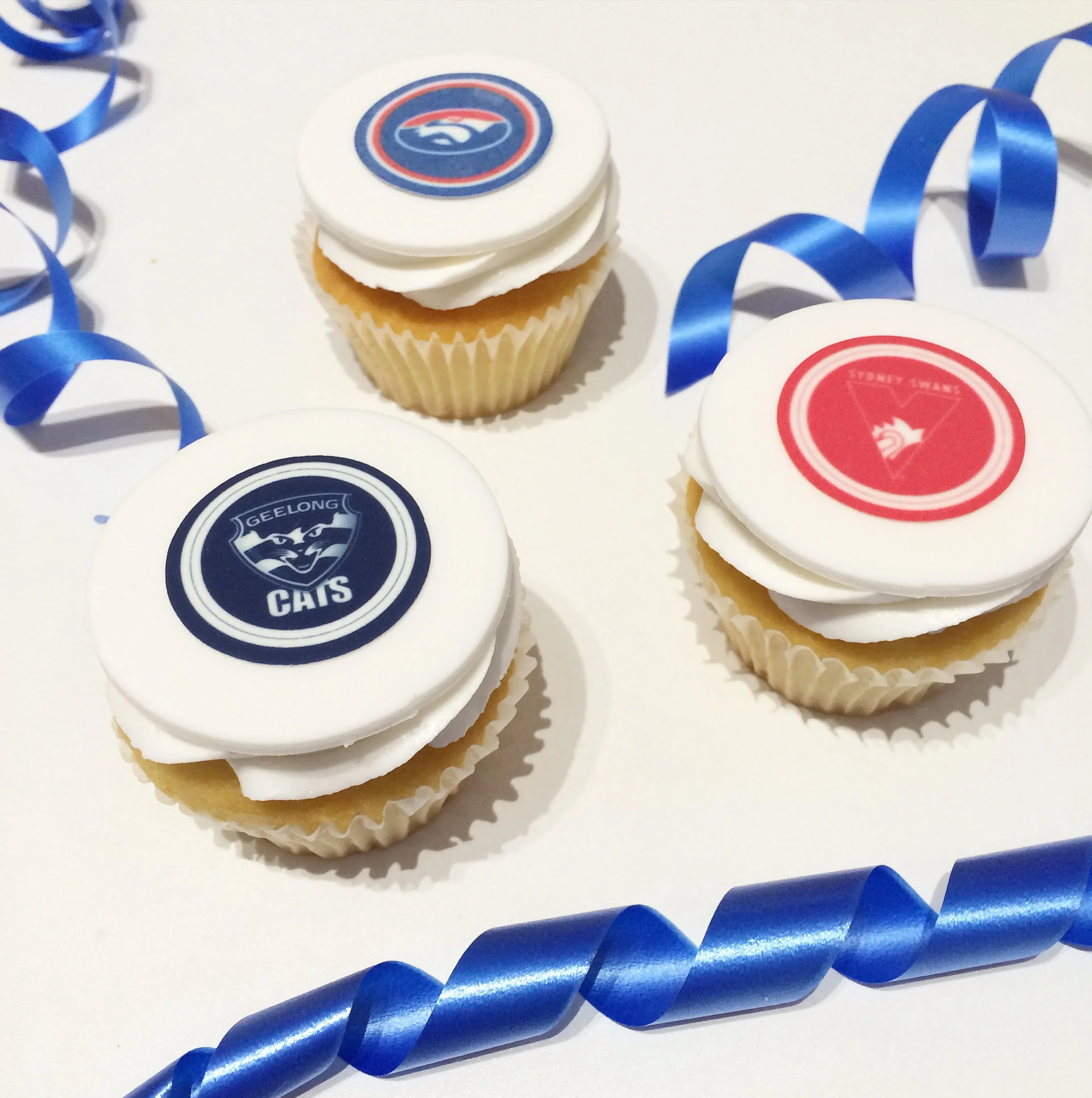 Footy Cupcakes 2.jpg