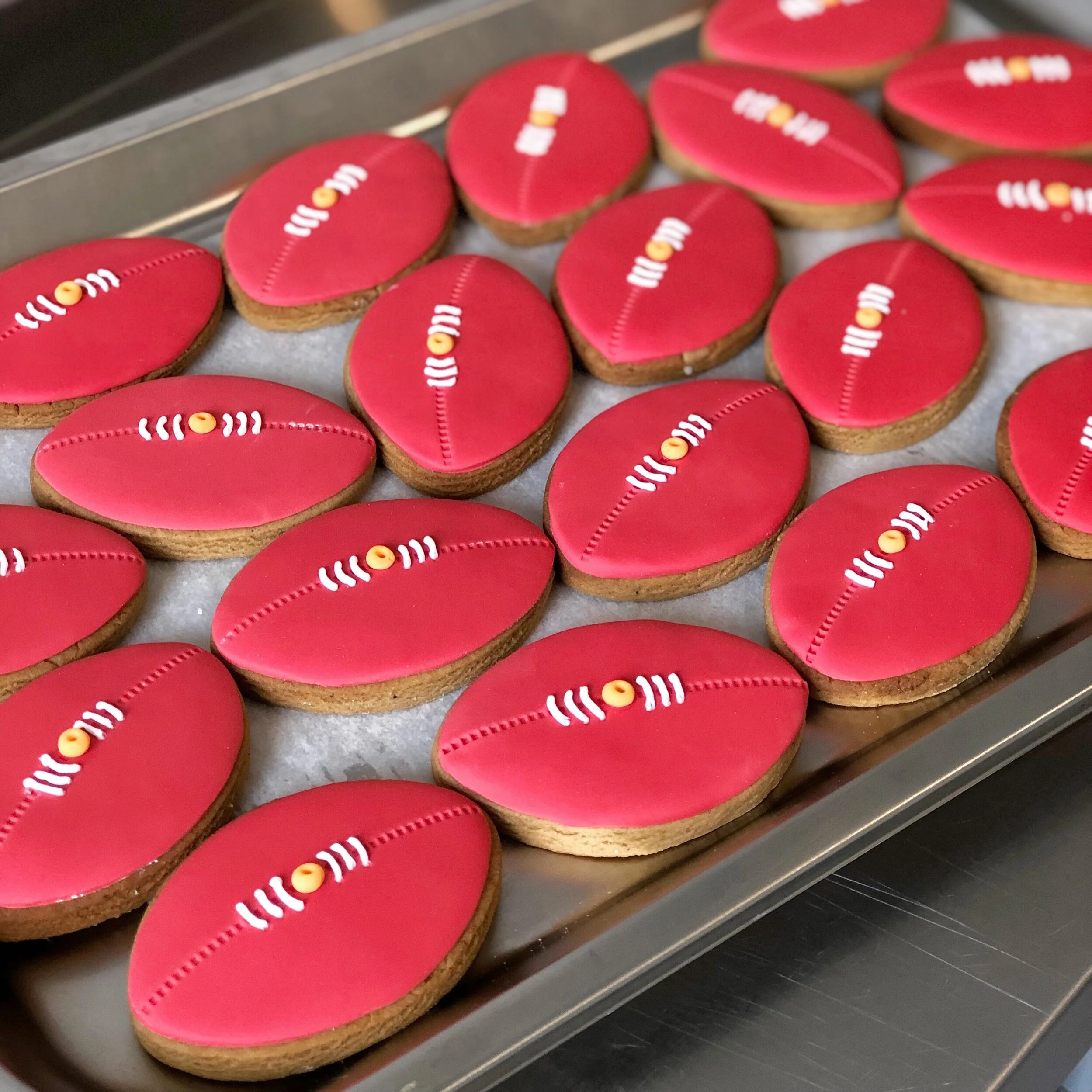 AFL+Footy+Biscuits+3.jpg