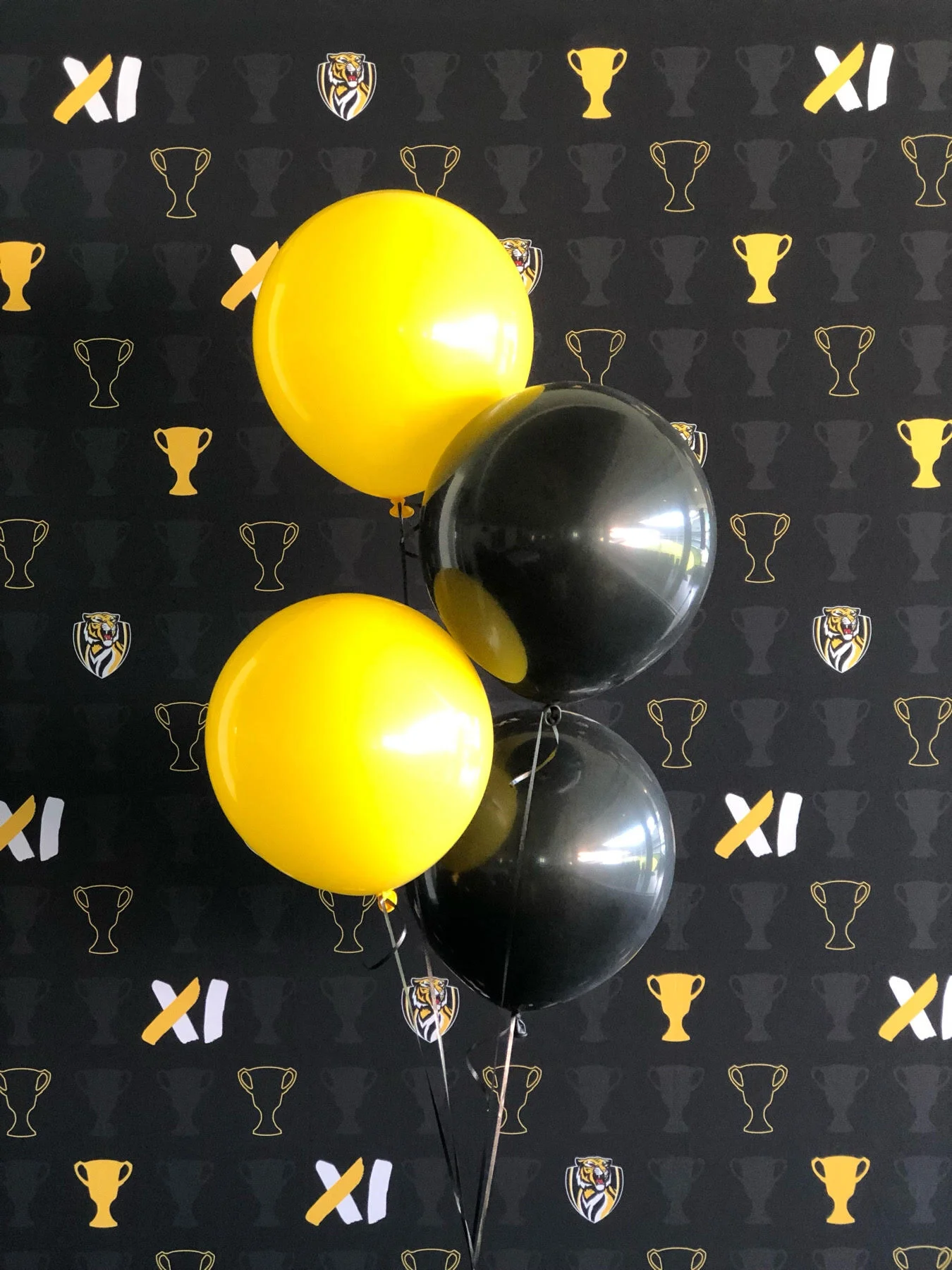 Richmond Balloon Arrangement 3.jpg