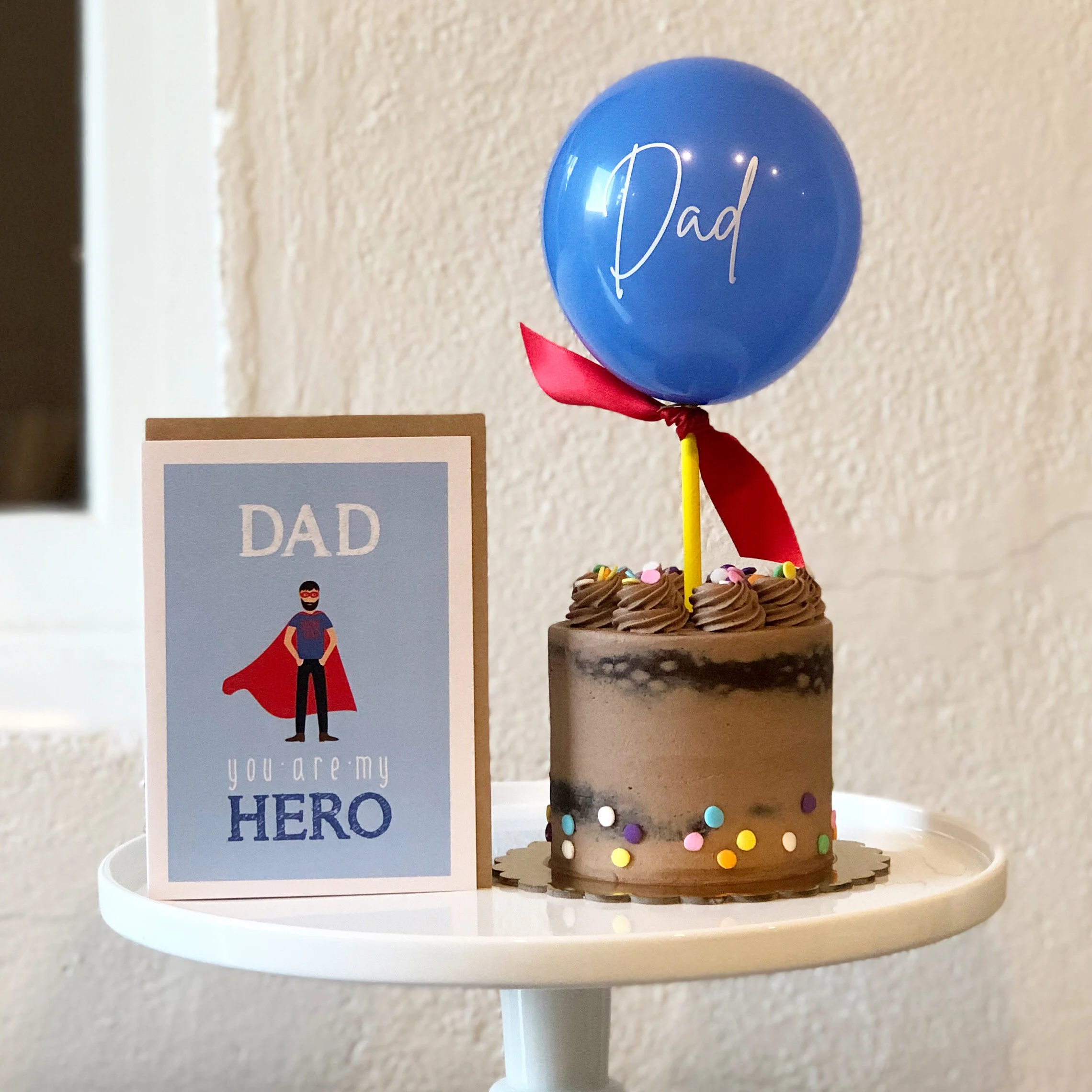 Super Hero Dad Mini Cake and Card.JPG