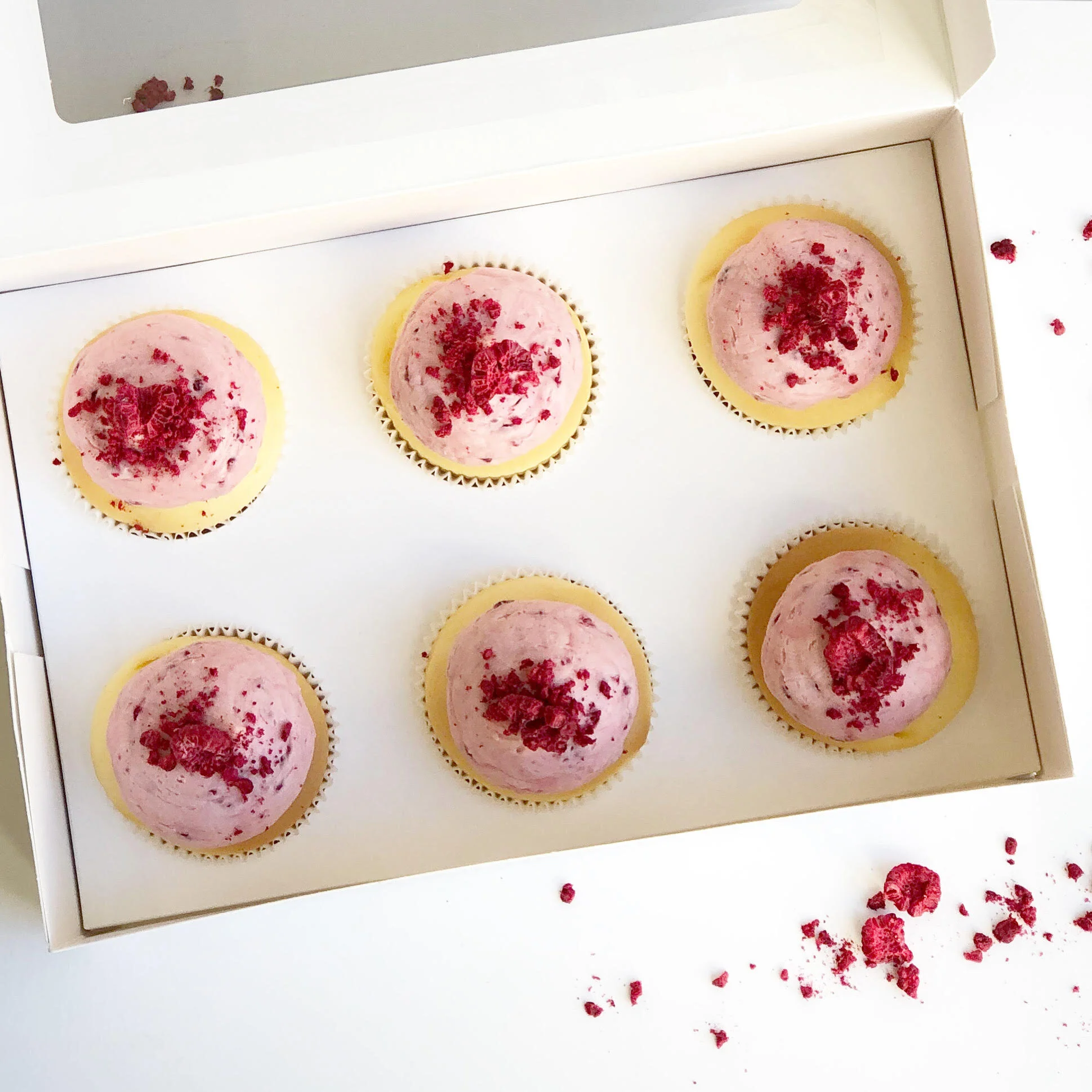 Raspberry_Tartlet_Cupcakes.jpg