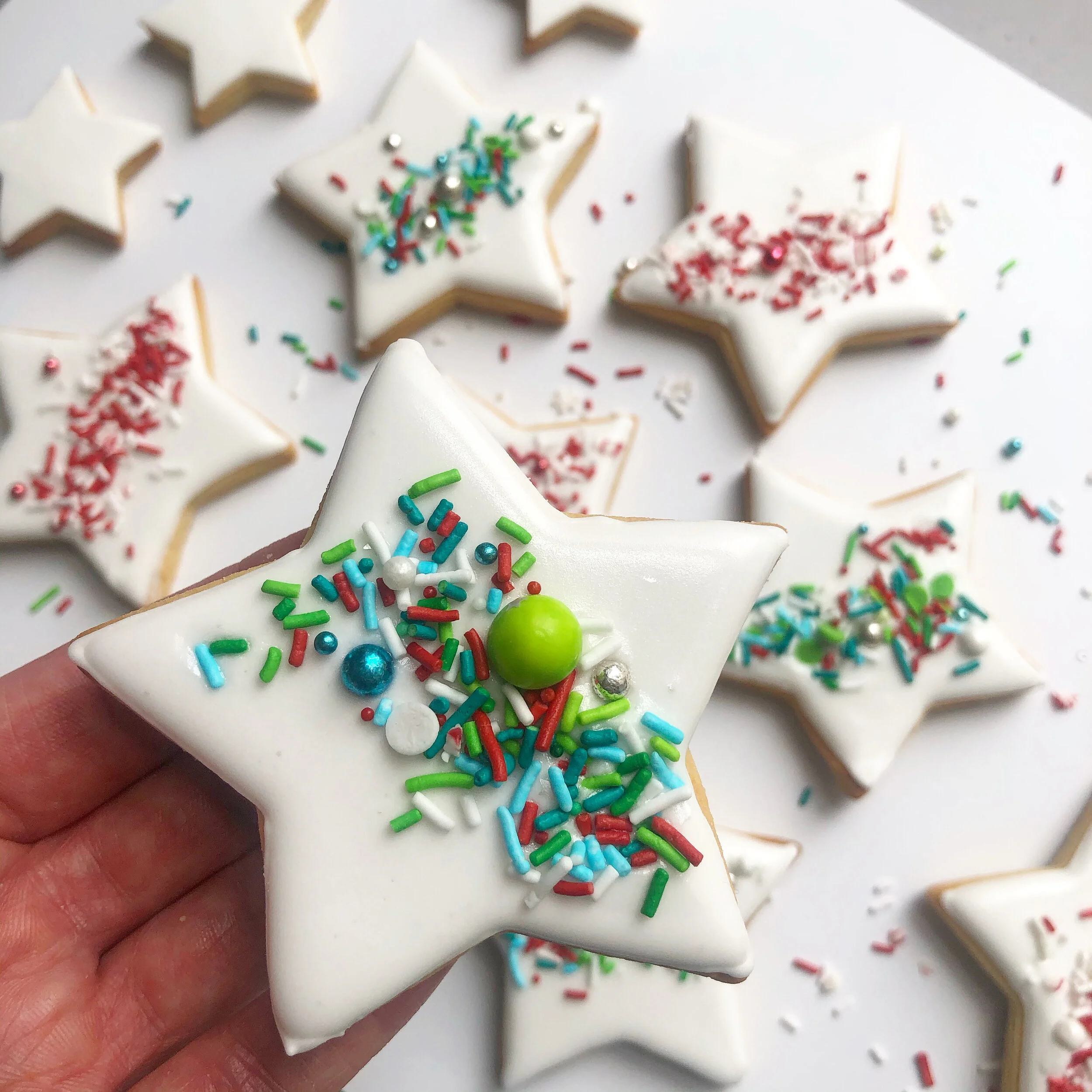 Christmas_Sprinkle_Star_Cookies.JPG