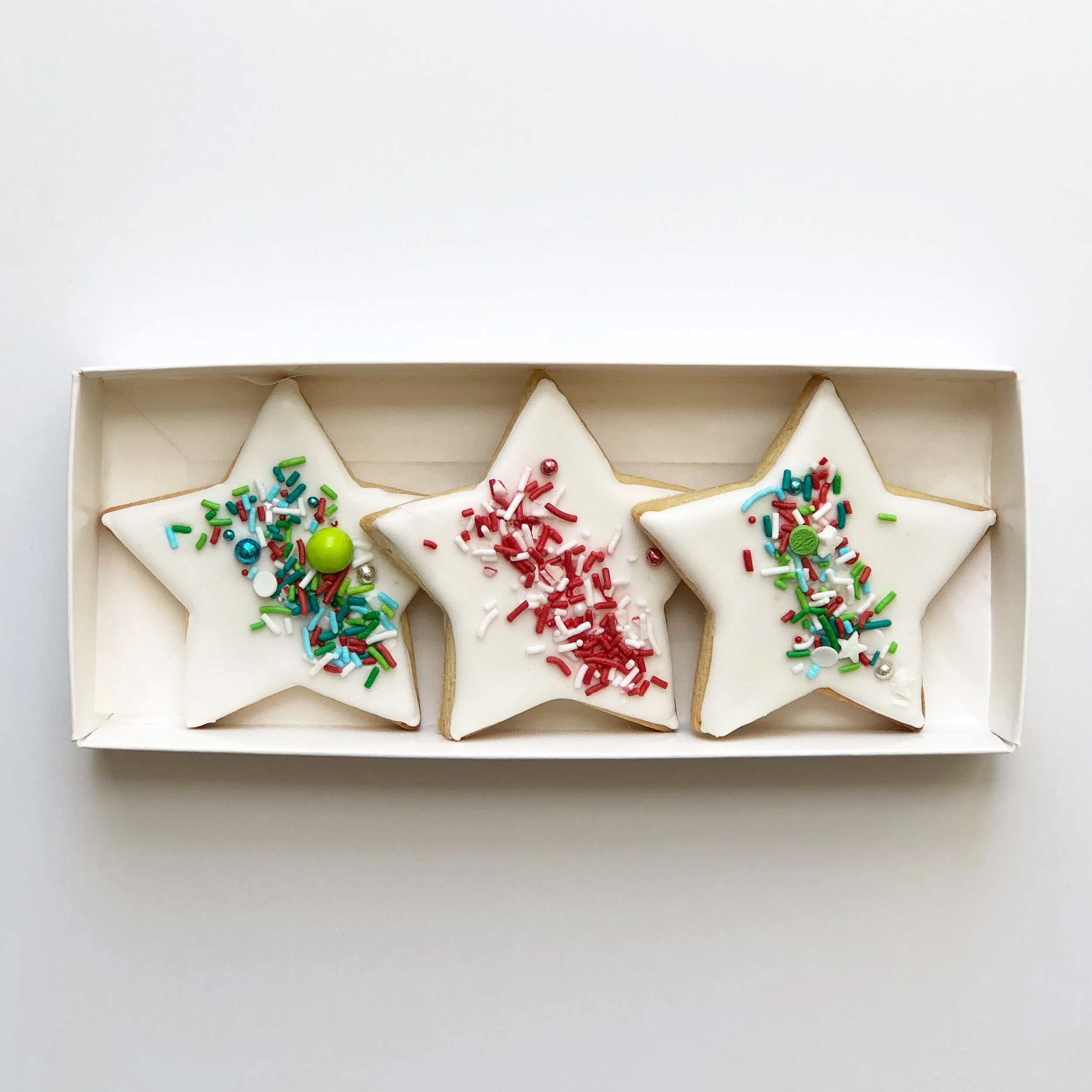 Christmas_Sprinkle_Star_Cookies_2.JPG