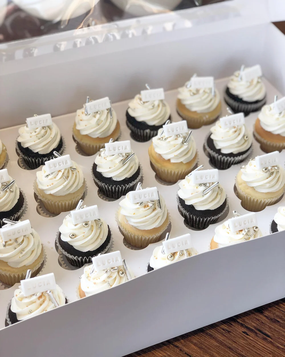 Plaque Cup Cake Rouge - Sweet Candy Shop